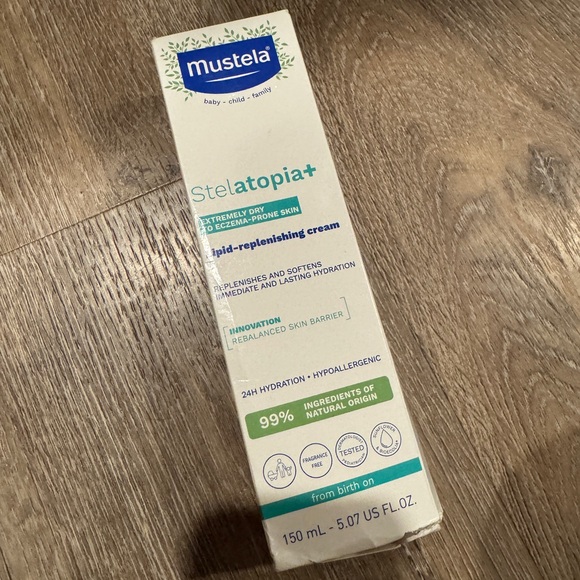 Mustela Stelatopia Replenishing Cream - Picture 1 of 2